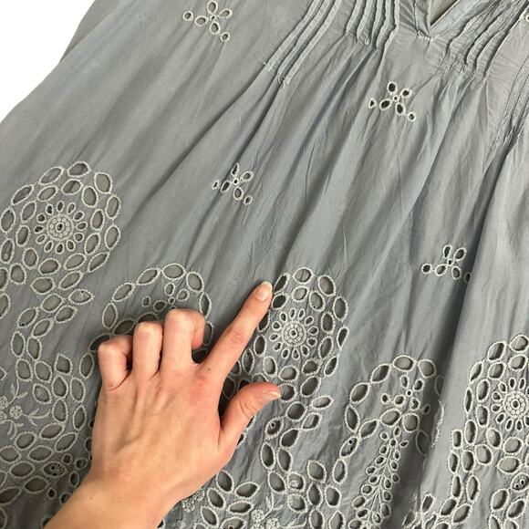 Johnny Was Slate Gray Eyelet Embroidered Tunic Top Boho Peasant Blouse Small - Picture 6 of 9